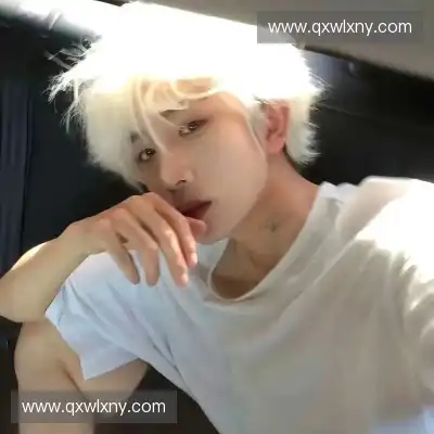 鲍欢蔚